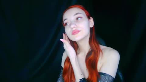 Liza  Kitty online show from May 11, 2026, 3:45 am
