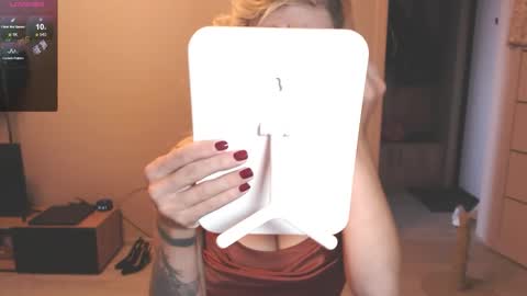 Liza Wet online show from September 9, 2025, 4:12 am