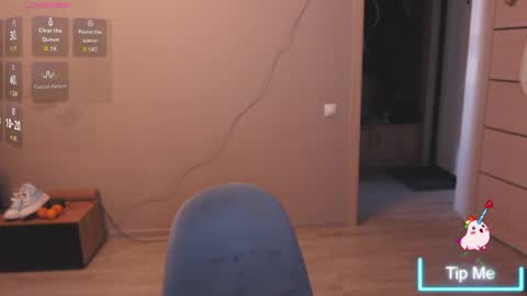 Snapshot of liza_wet chatting on May 1, 2026, 1:21 am Liza Wet online show from May 1, 2026, 1:21 am