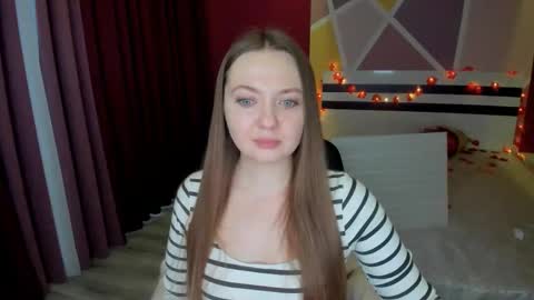 Girl next door online show from December 1, 2025, 12:54 pm