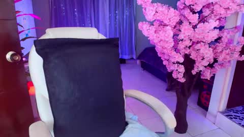 Liza Goth online show from February 15, 2026, 3:14 am