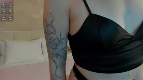 lizaloststar online show from November 1, 2025, 1:40 am