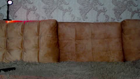 lizamartina online show from January 11, 2025, 7:49 am