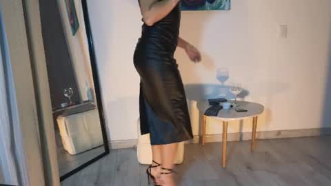 Lizeth online show from July 26, 2026, 5:04 am