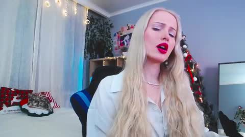 Lisa online show from January 4, 2025, 11:48 pm