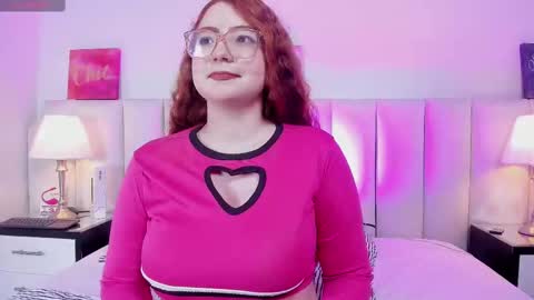 lizy portman  online show from October 14, 2025, 9:37 pm