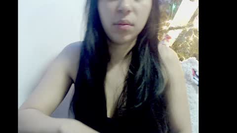 lizz1305 online show from December 20, 2024, 2:38 pm