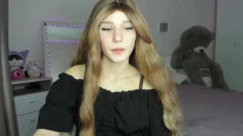 lizza_a online show from March 31, 2026, 5:24 pm