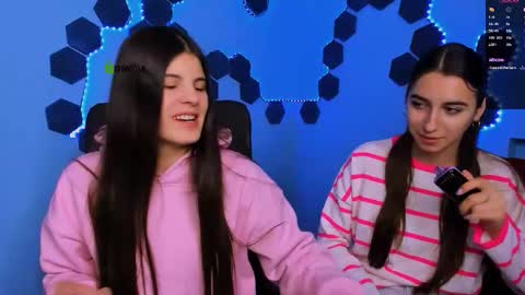 Snapshot of lizzie_boom chatting on December 22, 2025, 8:22 am lizzie_boom online show from December 22, 2025, 8:22 am