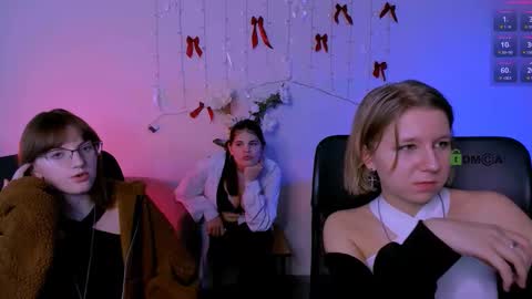 Snapshot of lizzie_boom chatting on February 9, 2026, 8:35 pm lizzie_boom online show from February 9, 2026, 8:35 pm