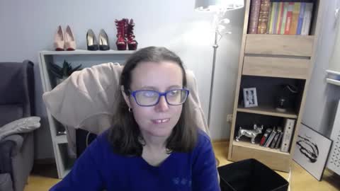 Snapshot of lizzy_sparkle chatting on October 27, 2025, 5:33 am Lizzy online show from October 27, 2025, 5:33 am