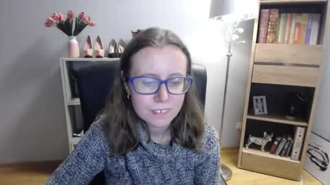 Snapshot of lizzy_sparkle chatting on November 24, 2025, 5:29 am Lizzy online show from November 24, 2025, 5:29 am