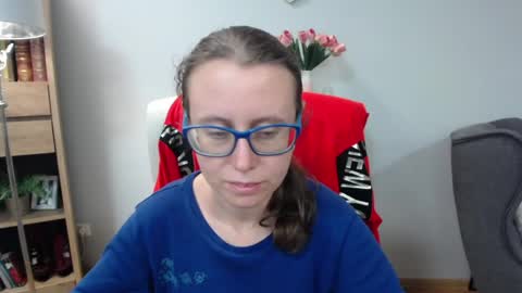 Snapshot of lizzy_sparkle chatting on May 12, 2026, 4:31 am Lizzy online show from May 12, 2026, 4:31 am