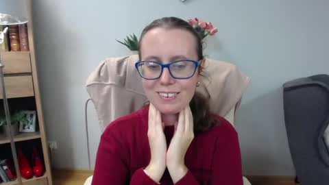 Snapshot of lizzy_sparkle chatting on May 14, 2026, 5:14 am Lizzy online show from May 14, 2026, 5:14 am
