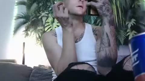 lll4lexlll online show from September 11, 2025, 11:27 pm