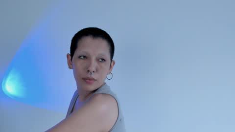 Lynx Mist online show from October 28, 2025, 8:00 pm