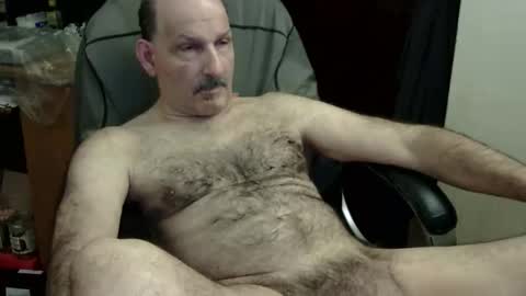 loades182025 online show from January 9, 2026, 5:43 am