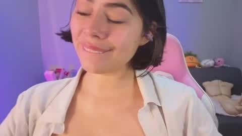 Pamela online show from June 25, 2026, 3:27 pm