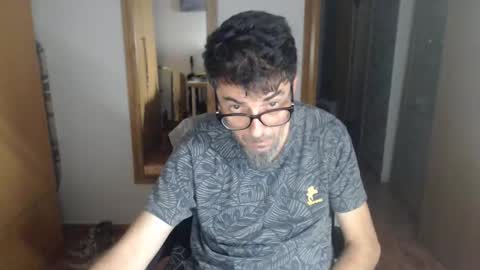 lobosolitario73 online show from September 30, 2025, 10:59 pm