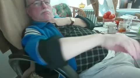 loewe39238 online show from January 18, 2025, 10:28 am