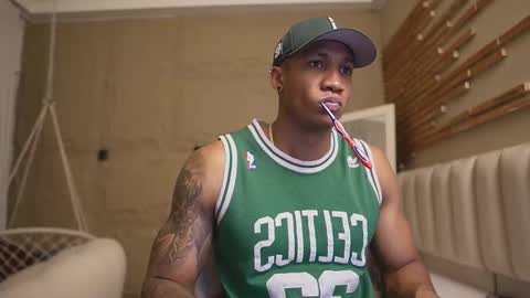 logan_varela online show from March 23, 2026, 2:10 pm