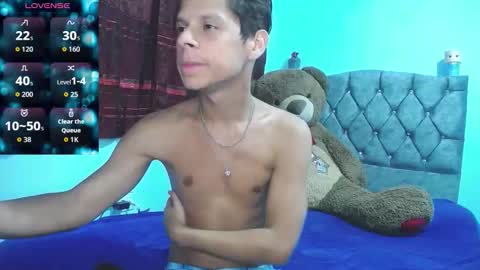 Snapshot of loganevans8 chatting on March 3, 2026, 7:25 am Logan online show from March 3, 2026, 7:25 am