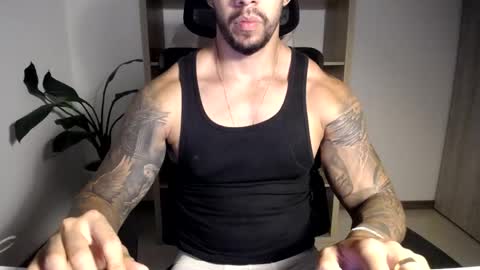 Snapshot of loganhod chatting on June 2, 2026, 4:58 am Logan Wolfp online show from June 2, 2026, 4:58 am