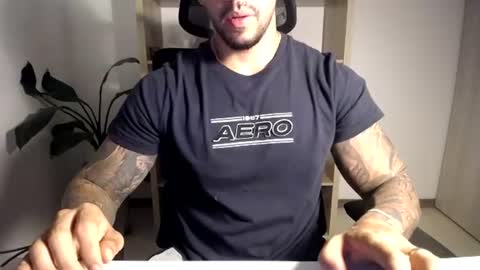 Snapshot of loganhod chatting on June 15, 2026, 3:09 am Logan Wolfp online show from June 15, 2026, 3:09 am