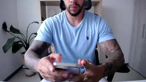Logan Wolfp online show from July 1, 2026, 11:04 pm