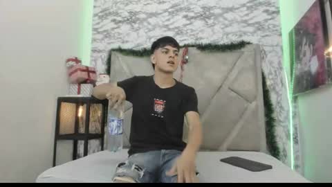 loganjhonson online show from December 2, 2025, 2:50 am