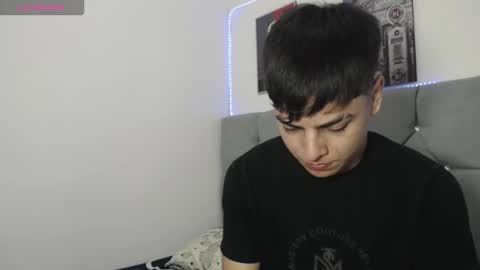 loganjhonson19 online show from January 12, 2026, 3:01 am