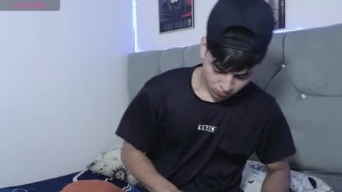 Snapshot of loganjhonson19 chatting on January 19, 2026, 2:48 am loganjhonson19 online show from January 19, 2026, 2:48 am