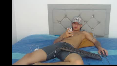 Snapshot of logannthh chatting on May 6, 2026, 10:20 am logannthh online show from May 6, 2026, 10:20 am