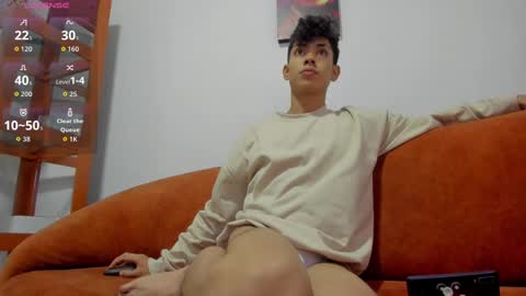 logantwink18 online show from October 16, 2025, 11:11 am