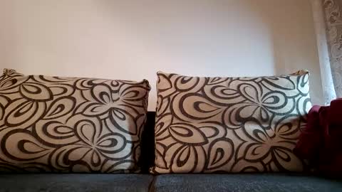 Snapshot of logitech0000 chatting on December 8, 2024, 7:11 pm logitech0000 online show from December 8, 2024, 7:11 pm