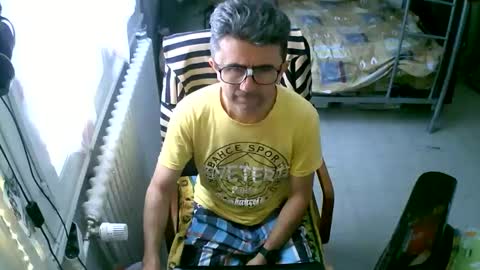 lokoum39 online show from November 23, 2025, 11:54 am