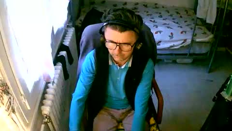 lokoum39 online show from April 14, 2026, 6:03 pm