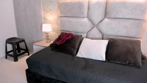 Lola Sweet online show from January 12, 2025, 10:23 am