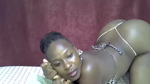 Snapshot of lola_beib chatting on May 13, 2026, 6:11 am lola_beib online show from May 13, 2026, 6:11 am