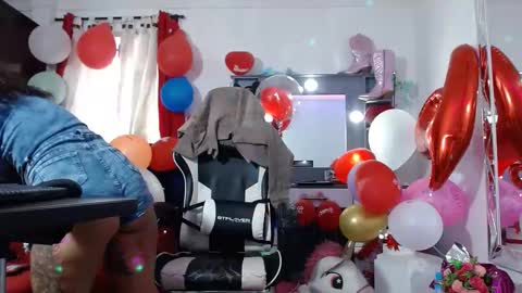 lola_fiery online show from February 22, 2025, 8:20 pm