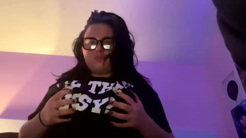 Snapshot of lola_foxxxxx chatting on December 8, 2024, 7:58 am Lolaaaa online show from December 8, 2024, 7:58 am