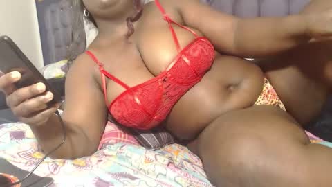 lola_honney online show from November 8, 2025, 2:50 pm