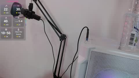 Lola  online show from May 30, 2026, 3:20 pm