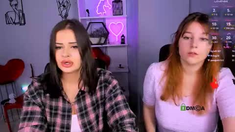 lola_sun12 online show from November 28, 2025, 8:11 pm