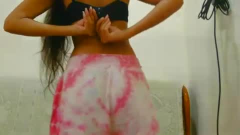 lolaa online show from December 29, 2024, 8:00 am