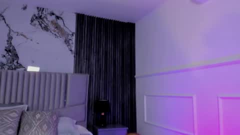 Lola Angel online show from May 15, 2026, 11:12 pm
