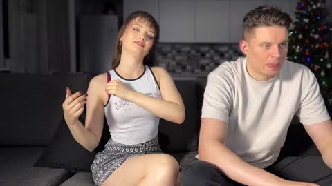 LolaS-EthanC online show from January 19, 2025, 10:17 pm