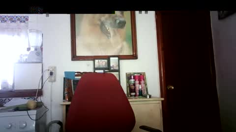 LOLA HUESO y ERIC online show from February 18, 2025, 9:43 am