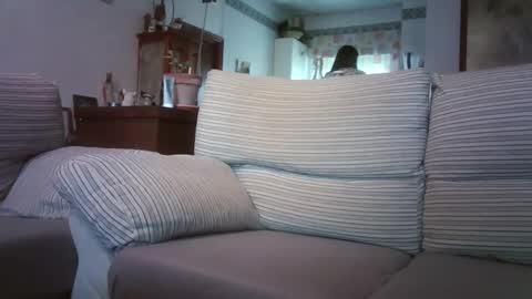 LOLA HUESO y ERIC online show from December 18, 2025, 3:51 pm