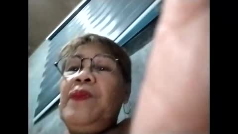 tey online show from October 30, 2025, 9:33 am